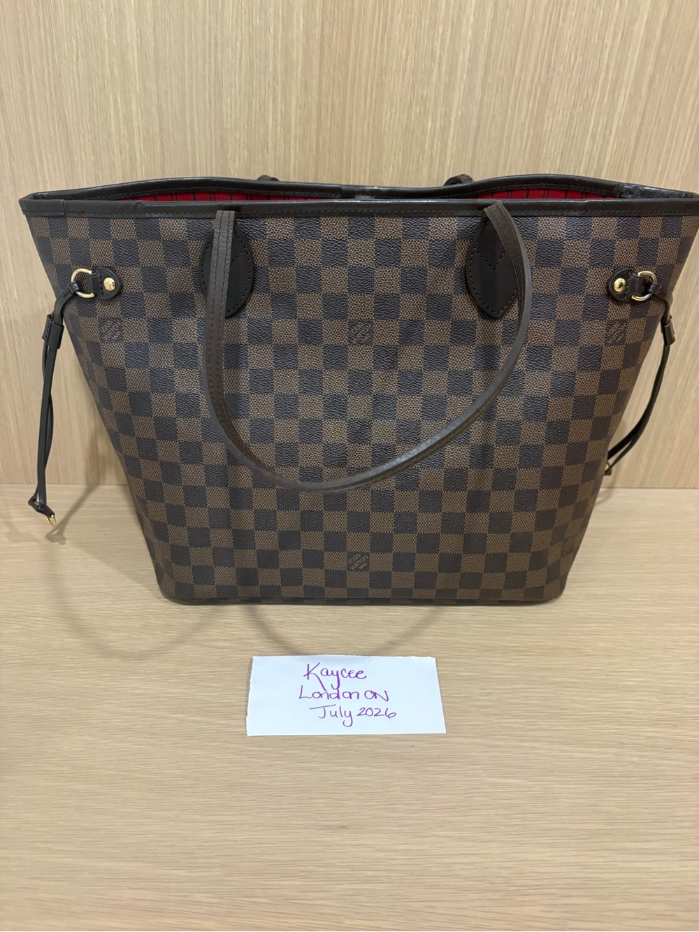(1300) Authentic Louis Vuitton Neverfull MM DE